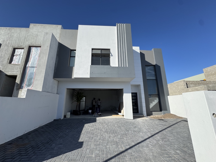 4 Bedroom Property for Sale in Sandown Western Cape